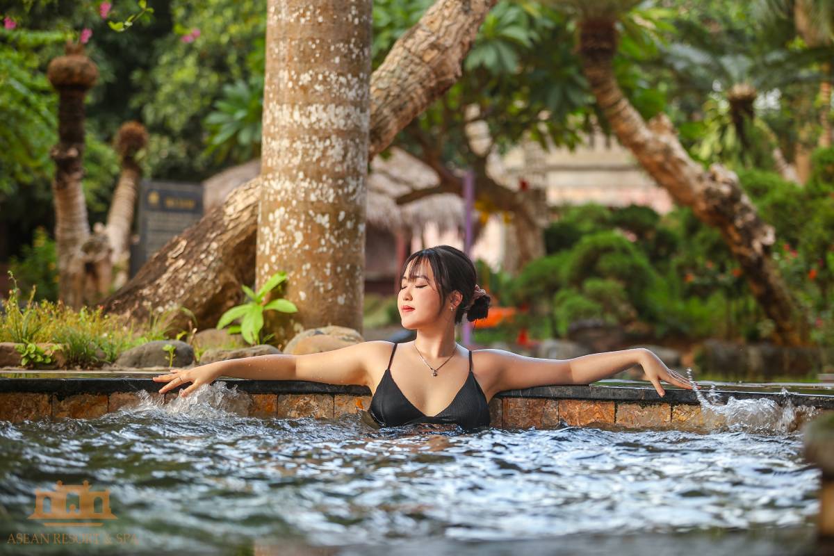 bể bơi vô cực ở hà nội