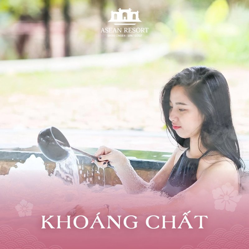 bể khoáng nóng trong nhà