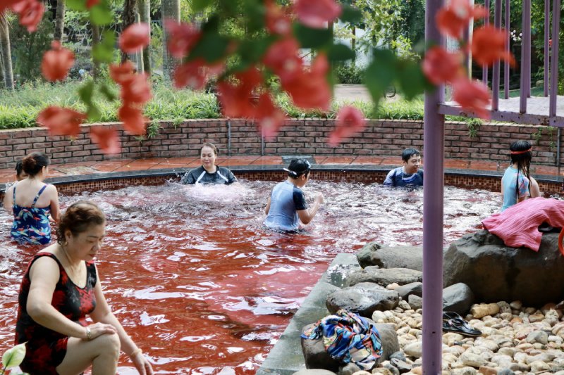 Resort tắm khoáng nóng cao cấp