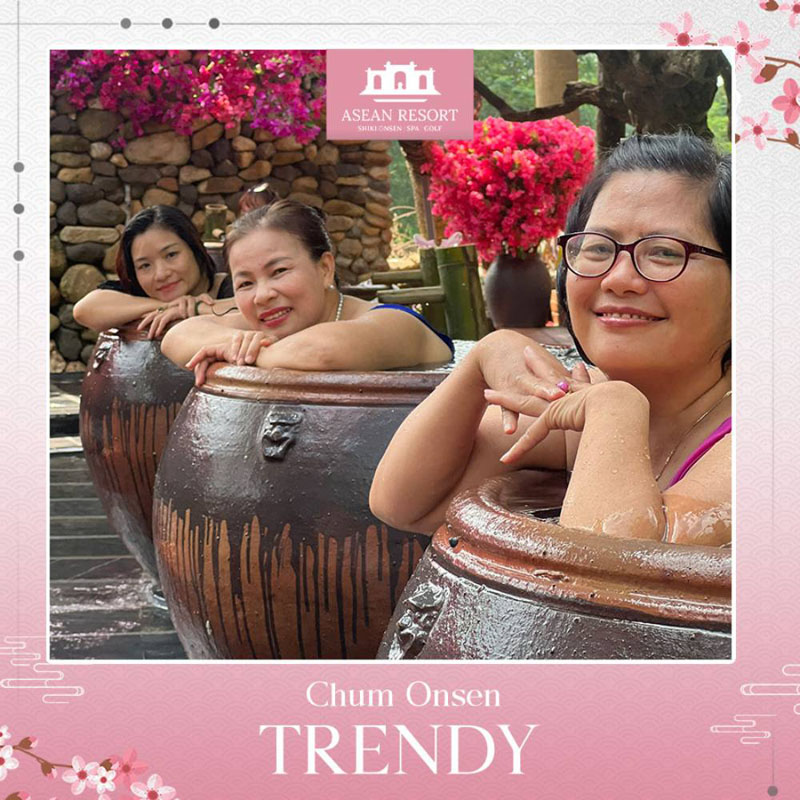 Tắm Onsen rượu vang nguyên chất